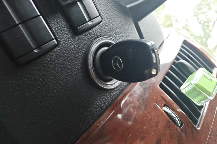 Used Mercedes-Benz Sprinter 2009 Enhanced Version Vehicle Key
