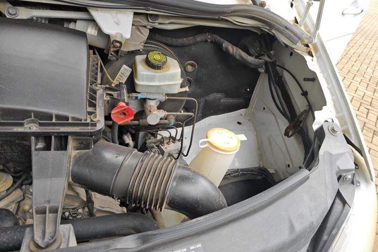 Used Mercedes-Benz Sprinter  Engine Bay Left