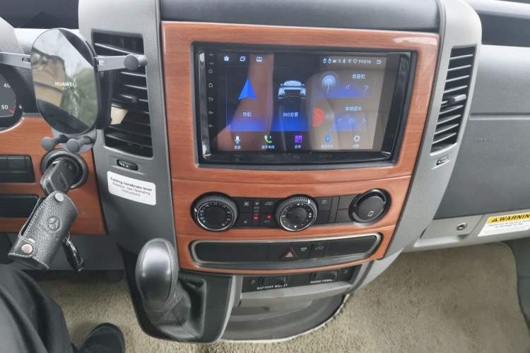 Used Mercedes-Benz Sprinter  Audio And AC Panel
