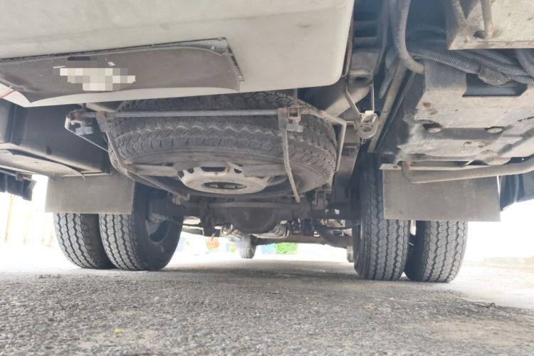 Used Mercedes-Benz Sprinter  Chassis Rear