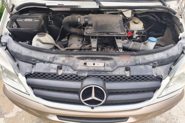 Used Mercedes-Benz Sprinter  Engine Bay