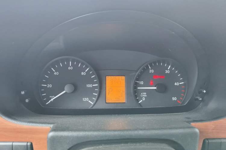 Used Mercedes-Benz Sprinter  Instrument Cluster