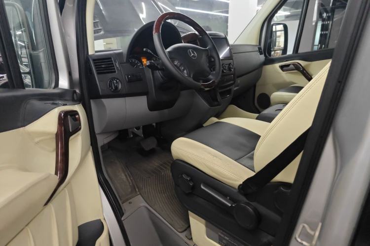 Used Mercedes-Benz Sprinter  Driver Seat