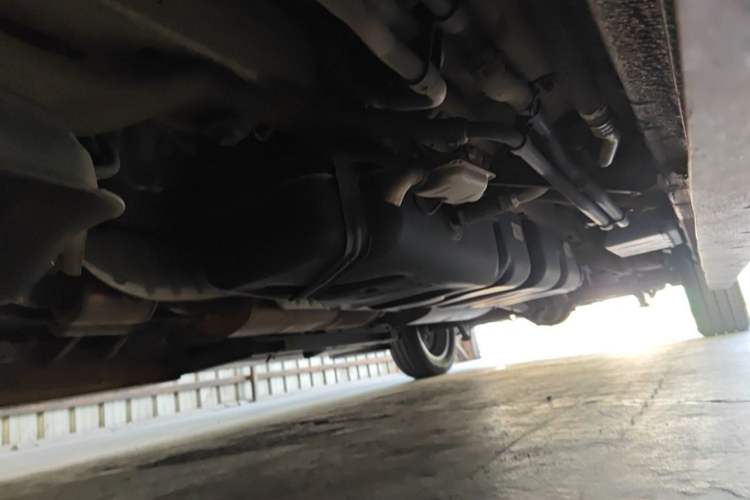 Used Mercedes-Benz Sprinter  Chassis Front Left