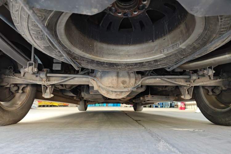 Used Mercedes-Benz Sprinter  Chassis Rear