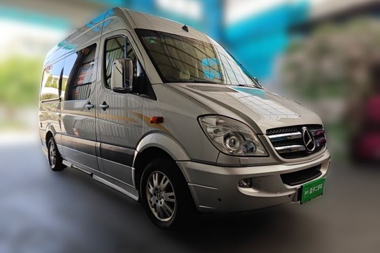 Used Mercedes-Benz Sprinter  Front Right 45 Deg