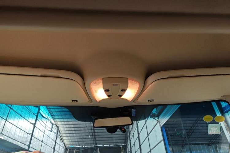 Used Mercedes-Benz Sprinter  Headliner