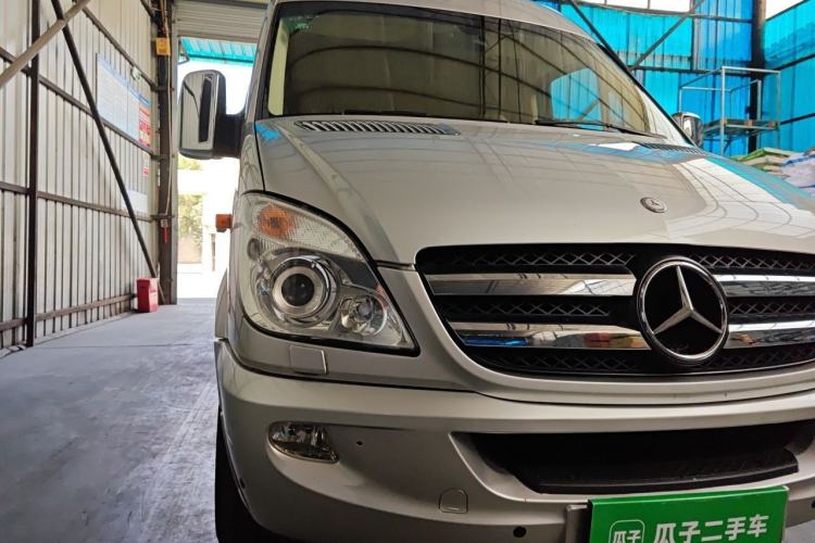 Used Mercedes-Benz Sprinter  Right Front Headlight