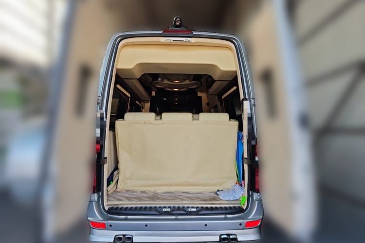Used Mercedes-Benz Sprinter  Trunk