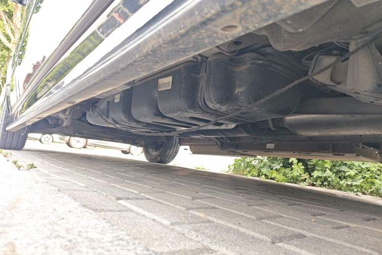 Used Mercedes-Benz Sprinter  Chassis Rear Left
