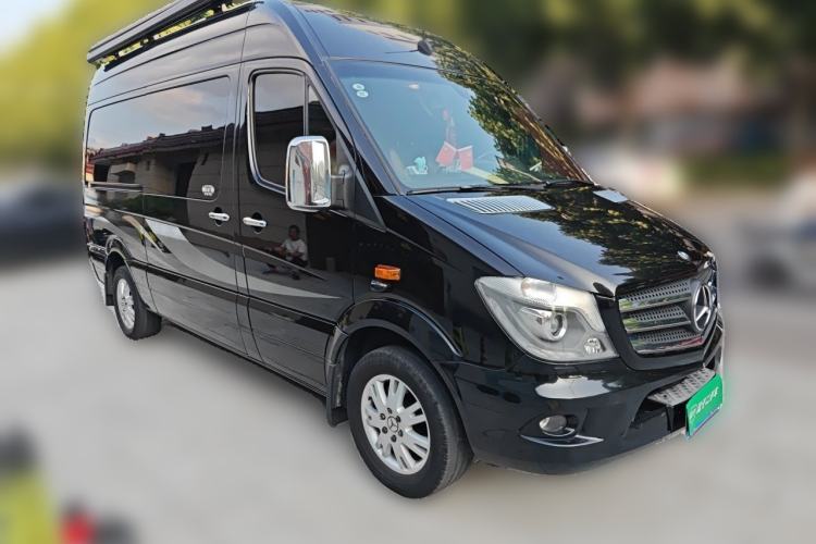 Used Mercedes-Benz Sprinter  Front Right 45 Deg