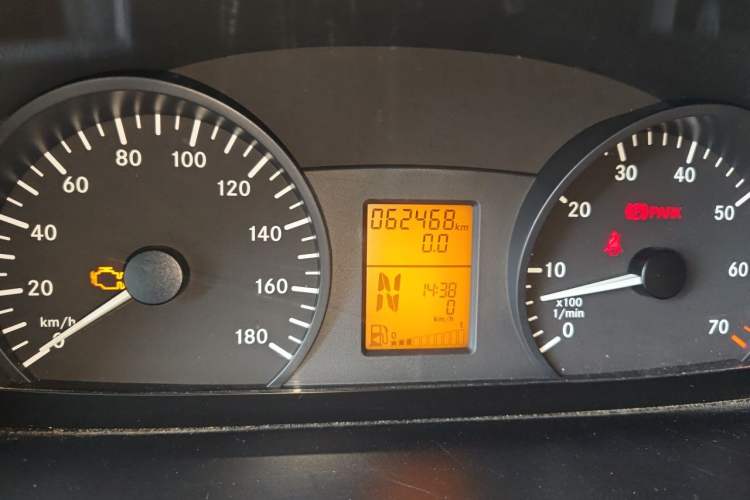 Used Mercedes-Benz Sprinter  Odometer Close Up