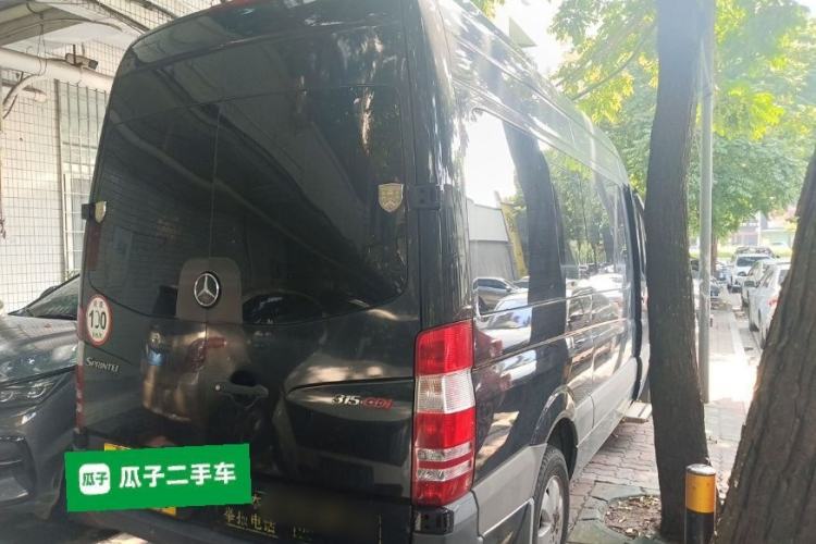 Used Mercedes-Benz Sprinter 2014 2.1T Jialü Mid-axle Version Rear Right 45 Deg