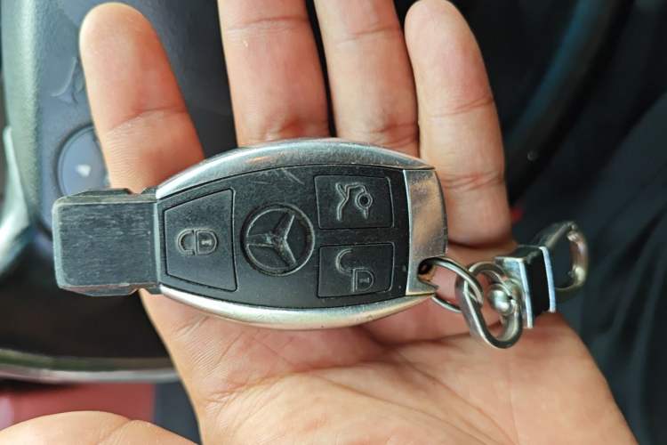 Used Mercedes-Benz Sprinter  Vehicle Key