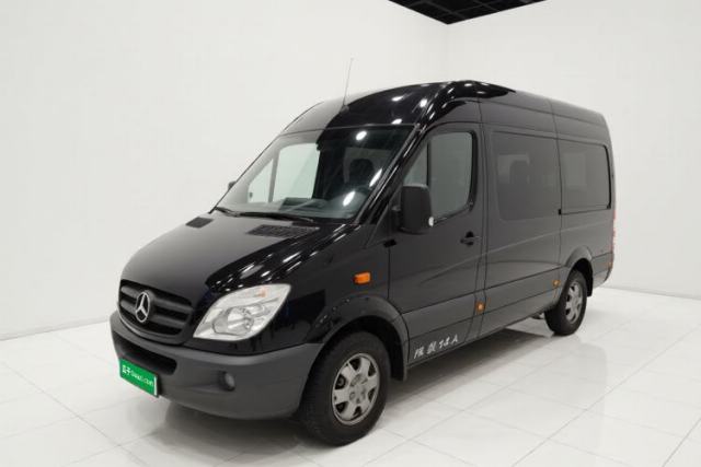 Mercedes-Benz Sprinter 2014 2.1T Jialü Mid-axle Version d’occasion