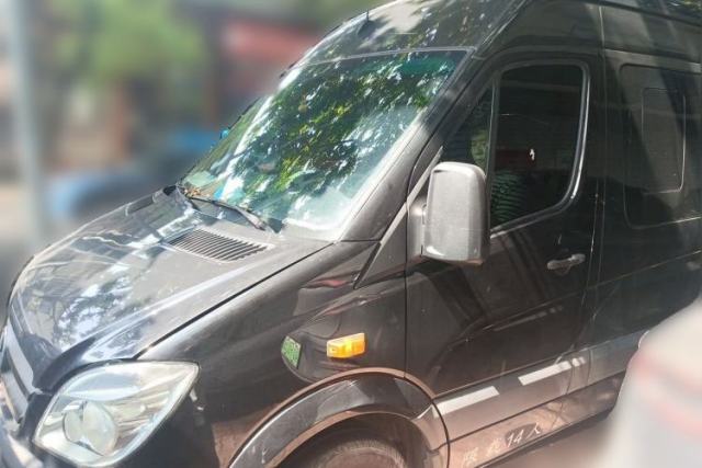 Used Mercedes-Benz Sprinter 2014 2.1T Jialü Mid-axle Version
