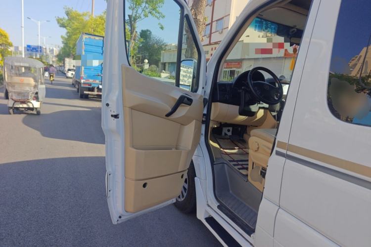 Used Mercedes-Benz Sprinter  Driver Seat