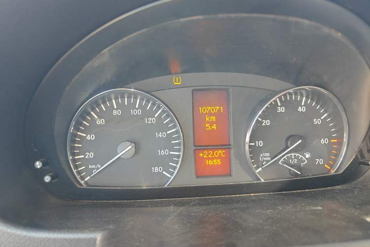Used Mercedes-Benz Sprinter  Odometer Close Up