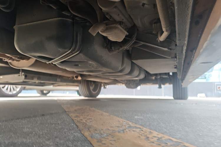 Used Mercedes-Benz Sprinter  Chassis Front Left