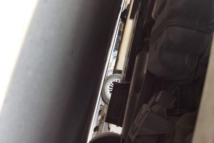 Used Mercedes-Benz Sprinter  Chassis Rear Left