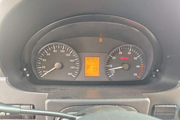 Used Mercedes-Benz Sprinter  Instrument Cluster