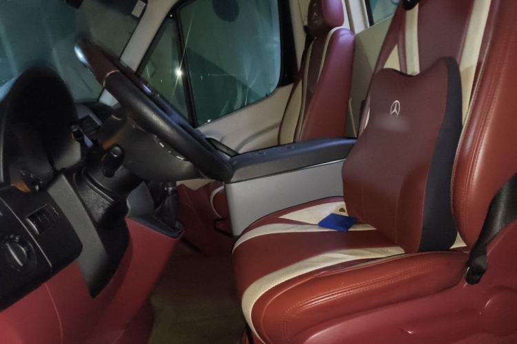 Used Mercedes-Benz Sprinter  Left Front Seat