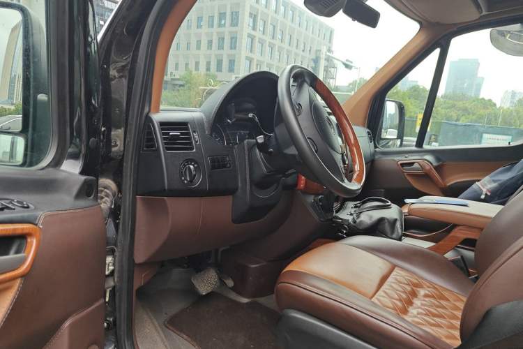 Used Mercedes-Benz Sprinter  Driver Seat