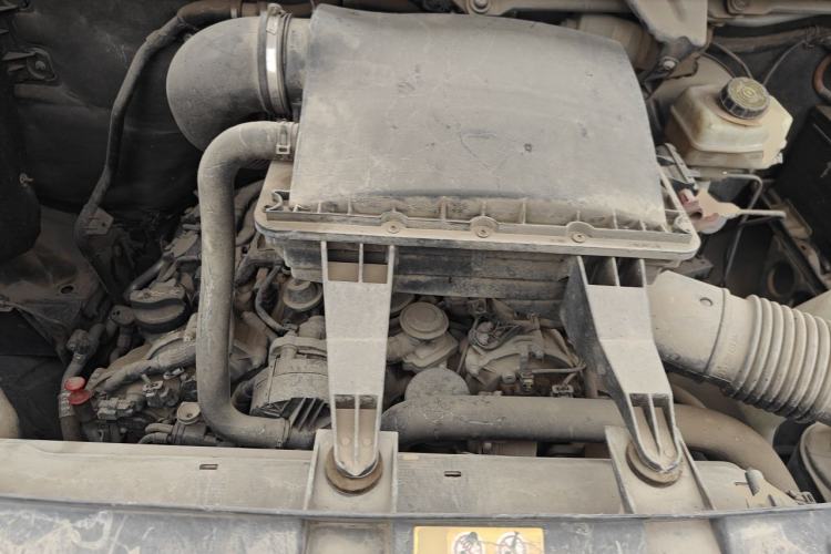 Used Mercedes-Benz Sprinter  Engine Bay