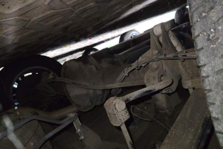 Used Mercedes-Benz Sprinter  Chassis Rear Left