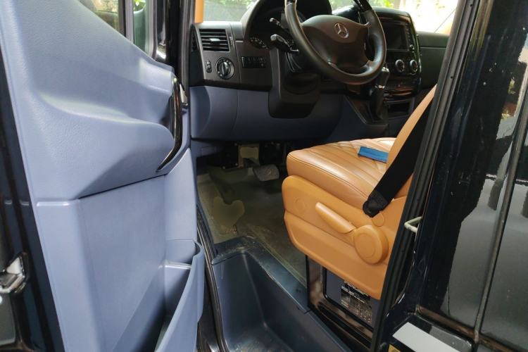 Used Mercedes-Benz Sprinter  Driver Seat