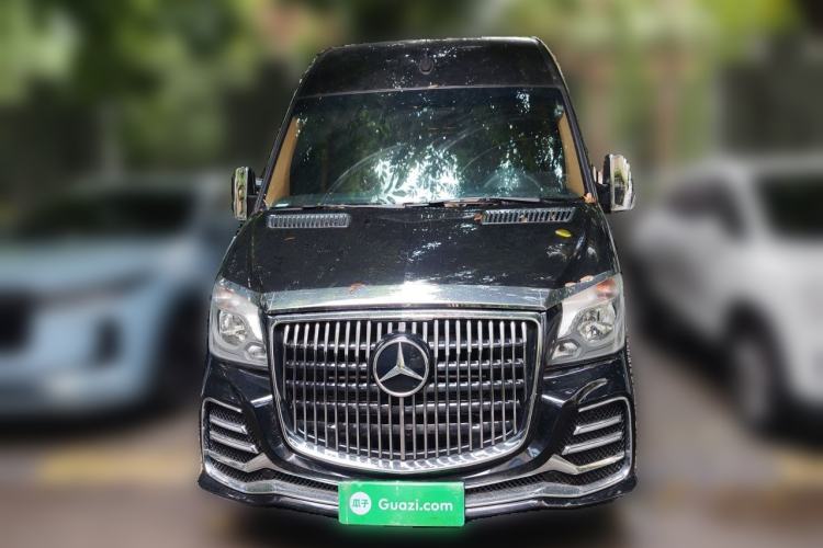 Used Mercedes-Benz Sprinter  Front