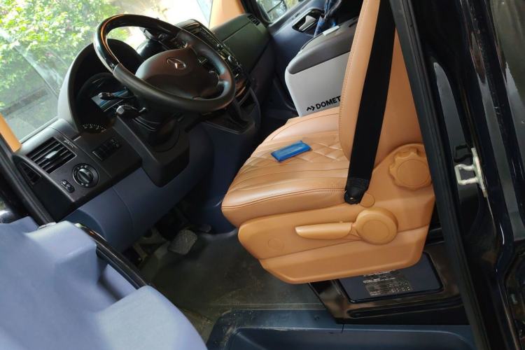 Used Mercedes-Benz Sprinter  Left Front Seat
