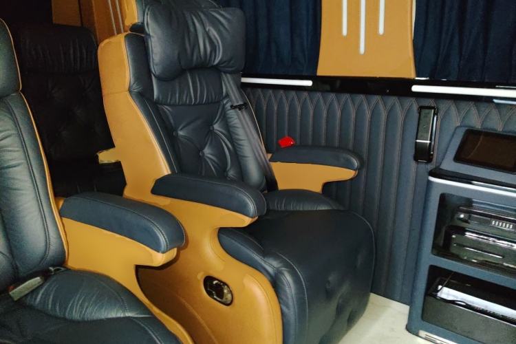 Used Mercedes-Benz Sprinter  Left Rear Seat