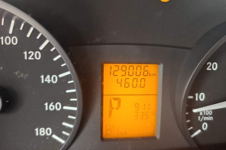 Used Mercedes-Benz Sprinter  Odometer Close Up