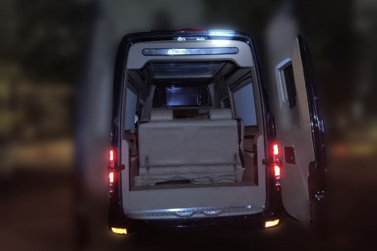 Used Mercedes-Benz Sprinter  Trunk