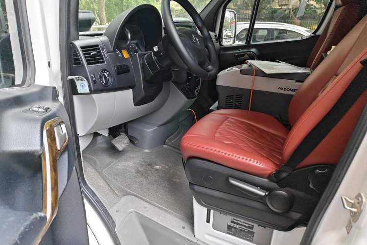 Used Mercedes-Benz Sprinter  Driver Seat