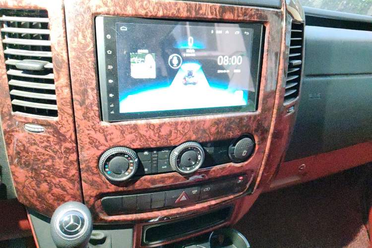 Used Mercedes-Benz Sprinter  Audio And AC Panel