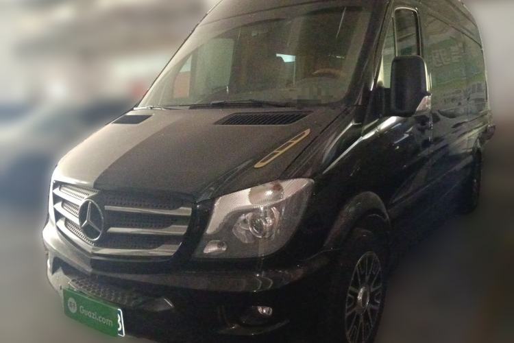 Mercedes-Benz Sprinter Mercedes-Benz Sprinter business‑class conversion, 2019 model, 3.5L automatic, 7 seats с пробегом Guazi used car, China used car export, Used car for sale, Used  cars, Cheapest cars for sale