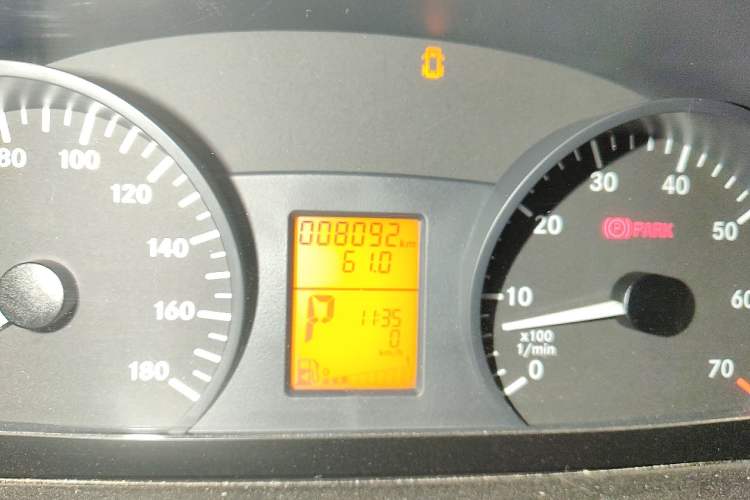 Used Mercedes-Benz Sprinter  Odometer Close Up