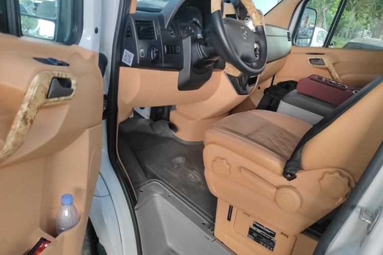 Used Mercedes-Benz Sprinter  Driver Seat