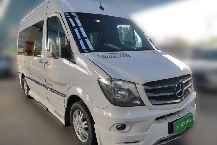 Used Mercedes-Benz Sprinter  Front Right 45 Deg