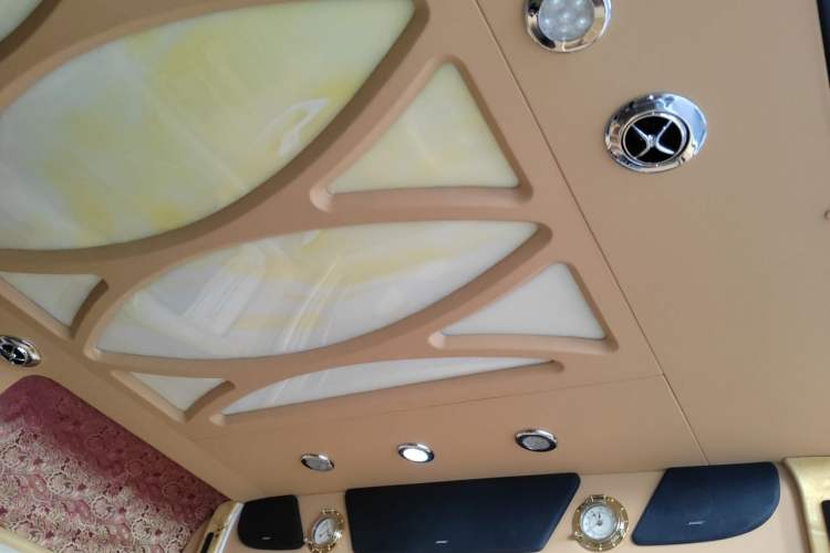 Used Mercedes-Benz Sprinter  Headliner