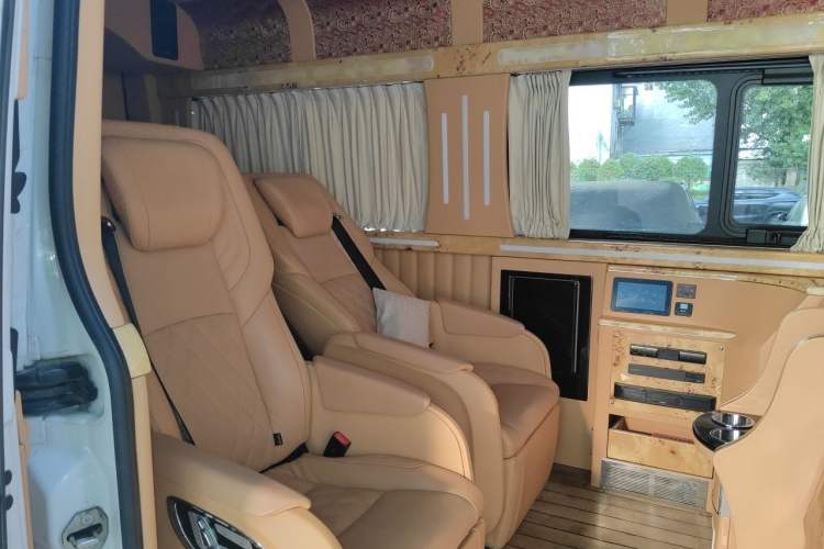 Used Mercedes-Benz Sprinter  Left Rear Seat