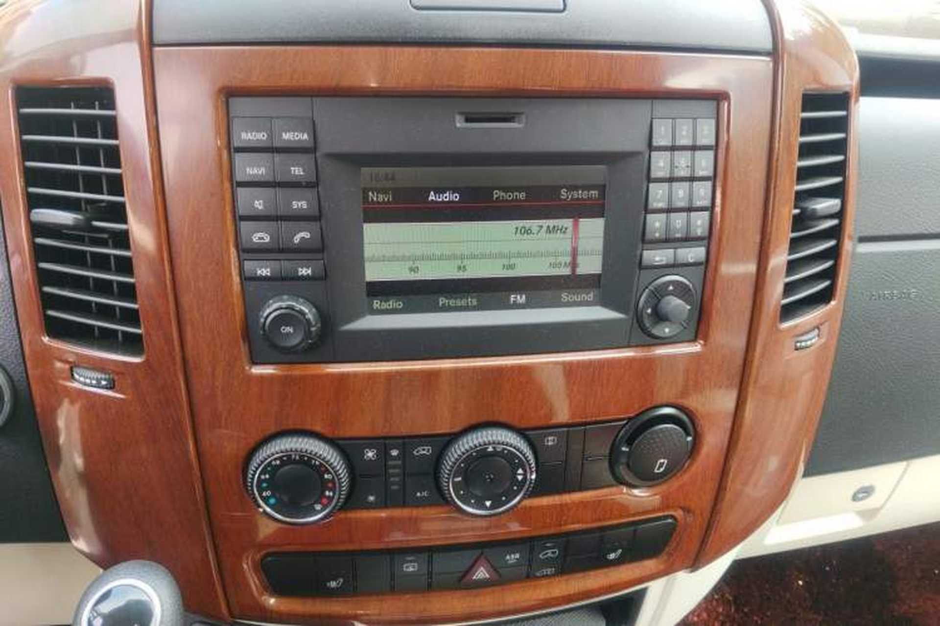 Used Mercedes-Benz Sprinter  Audio And AC Panel