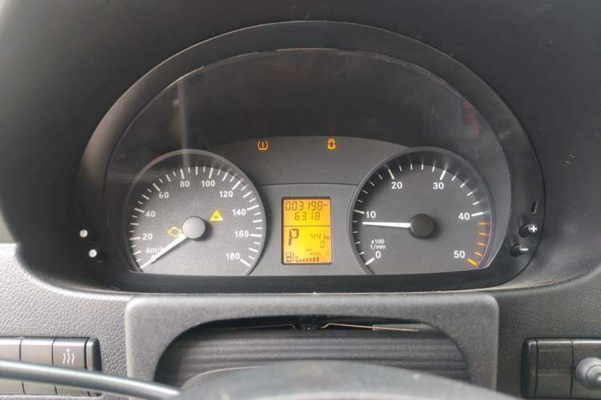 Used Mercedes-Benz Sprinter  Instrument Cluster