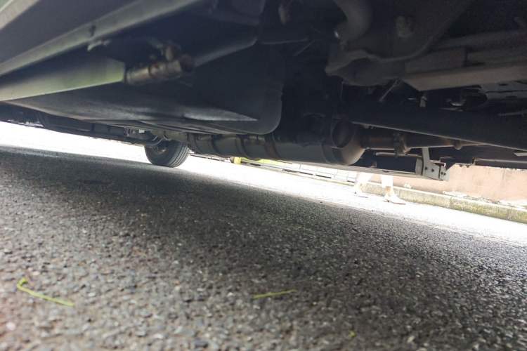 Used Mercedes-Benz Sprinter  Chassis Rear Left