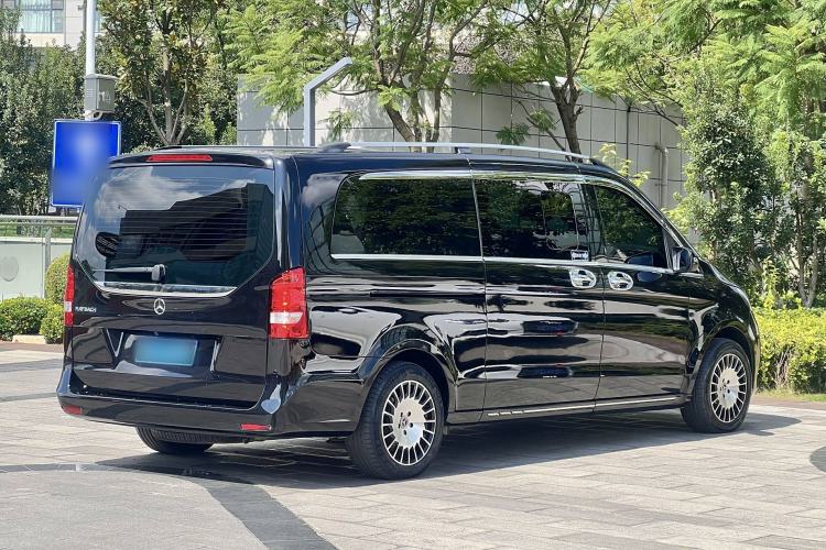 Used Mercedes-Benz V-Class  Exterior 6