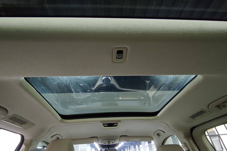 Used Mercedes-Benz V-Class 2022 V 260 L Long-wheelbase Luxury Edition Headliner