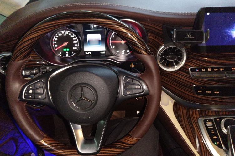 Used Mercedes-Benz V-Class  Steering Wheel