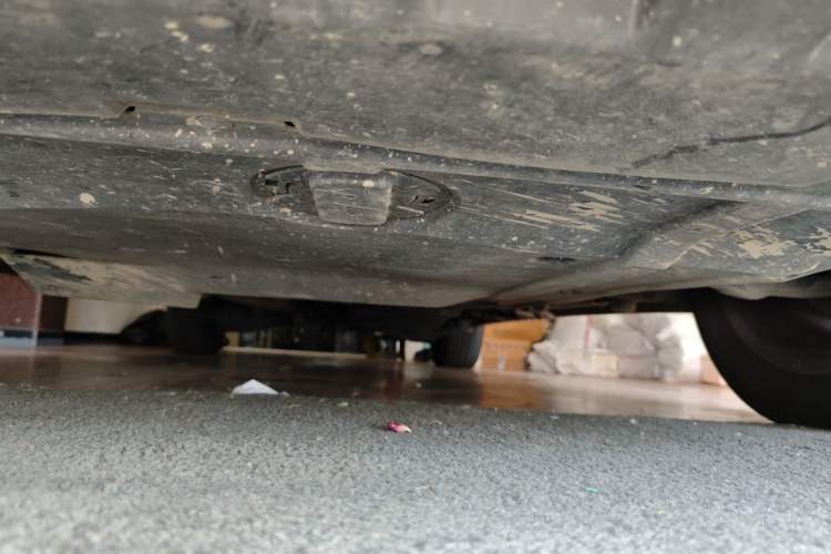 Used Mercedes-Benz V-Class 2016 V 260 Avantgarde Edition Chassis Front